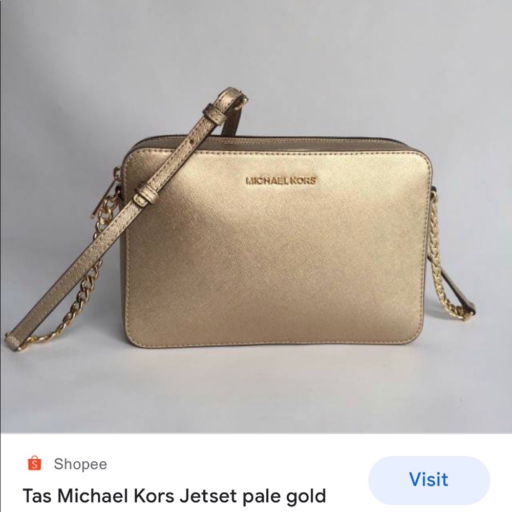 Michael Kors Gold Saffiano leather Jet Set
